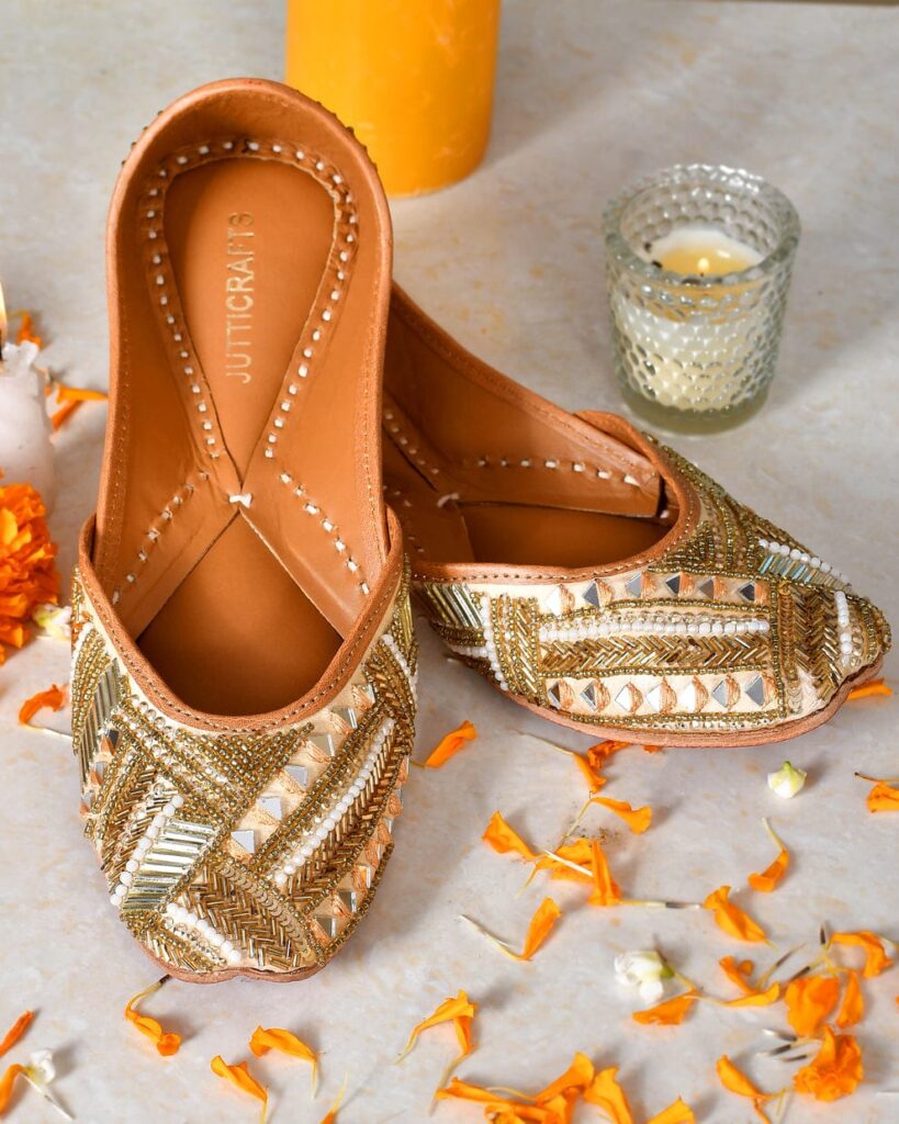 Rajasthani Leather Juttis