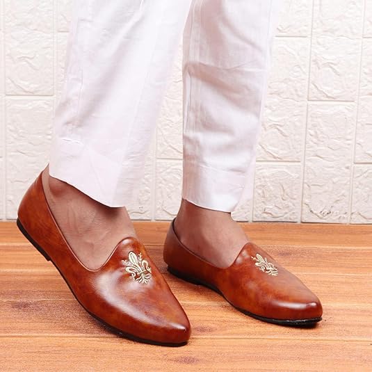 Embroidered Mojari for Men