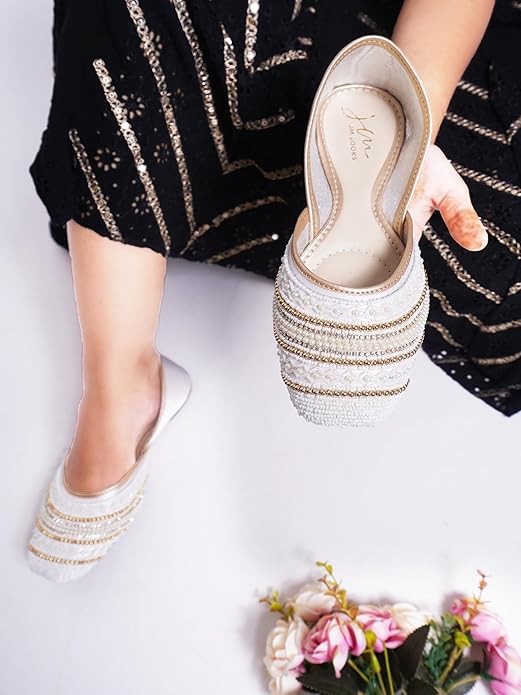 Punjabi Jutti for Women