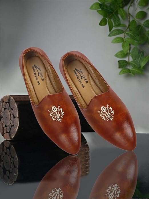 Embroidered Mojari for Men